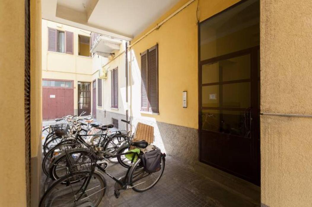 Porta Ticinese Cozy Apartment Con Balcone Milano Exteriör bild